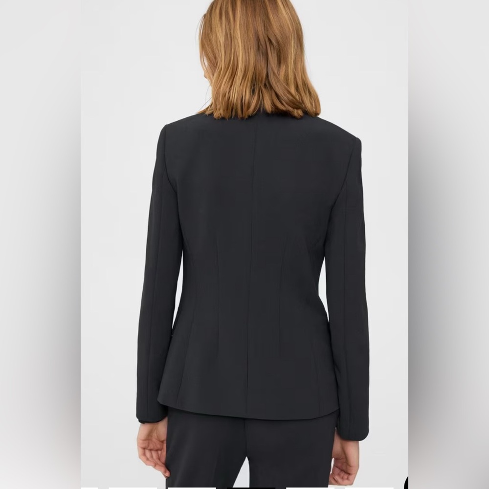 Theory Angled Blazer Admiral Crepe Black Single Breasted Size 0 Career Classic - Picture 2 of 9